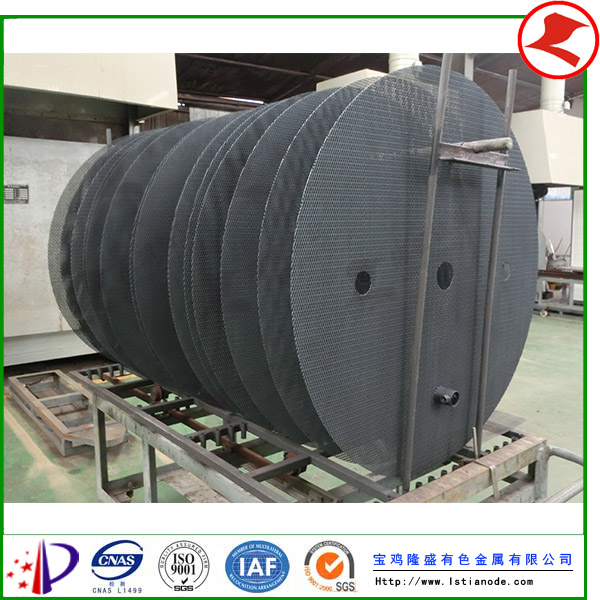 Titanium anode network for chemical wastewater treatment del